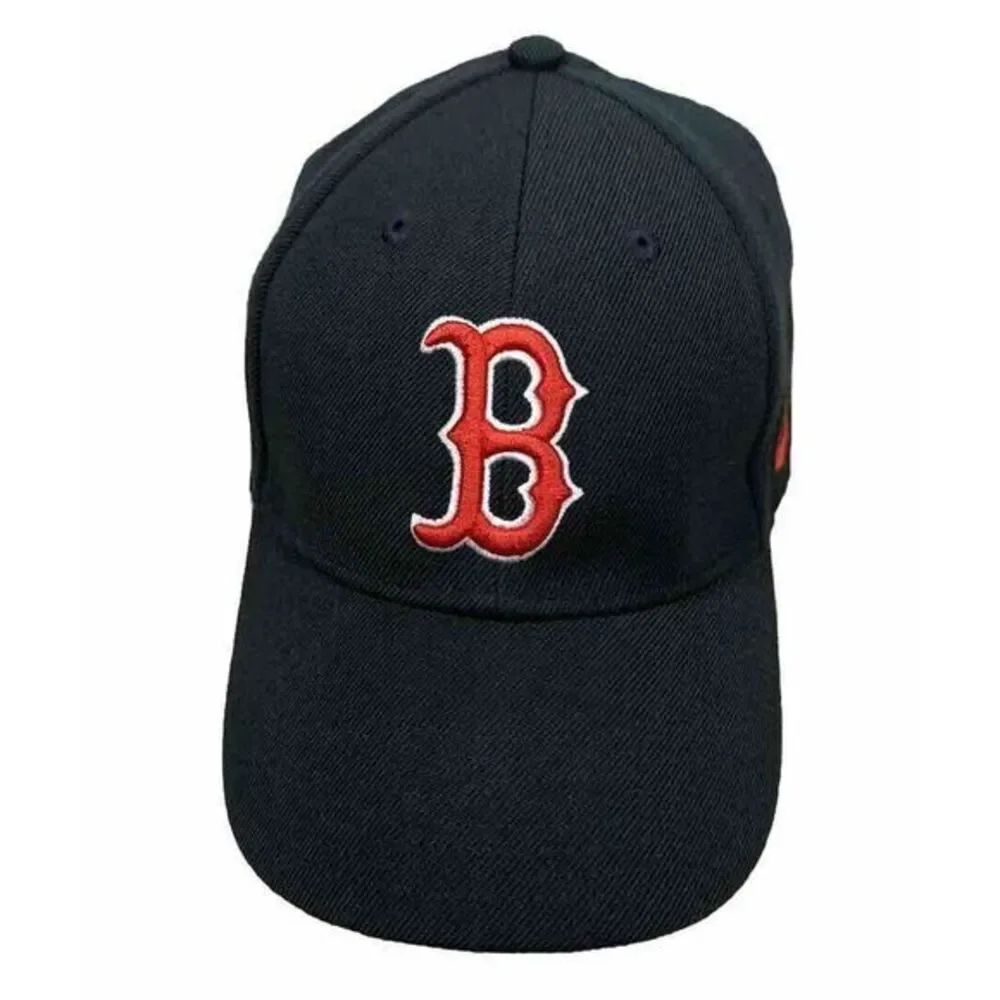 Nike Boston‎ Red Sox MLB Fitted Hat Size 7 Official On-Field Cap MLB